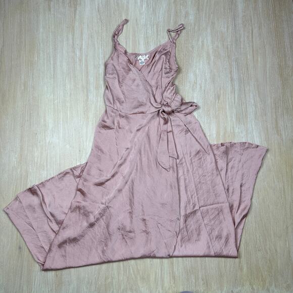 Band of Gypsies Dresses & Skirts - Band of Gypsies Pink Blush Faux Wrap Satin Spaghetti Strap Elegant Dress Small